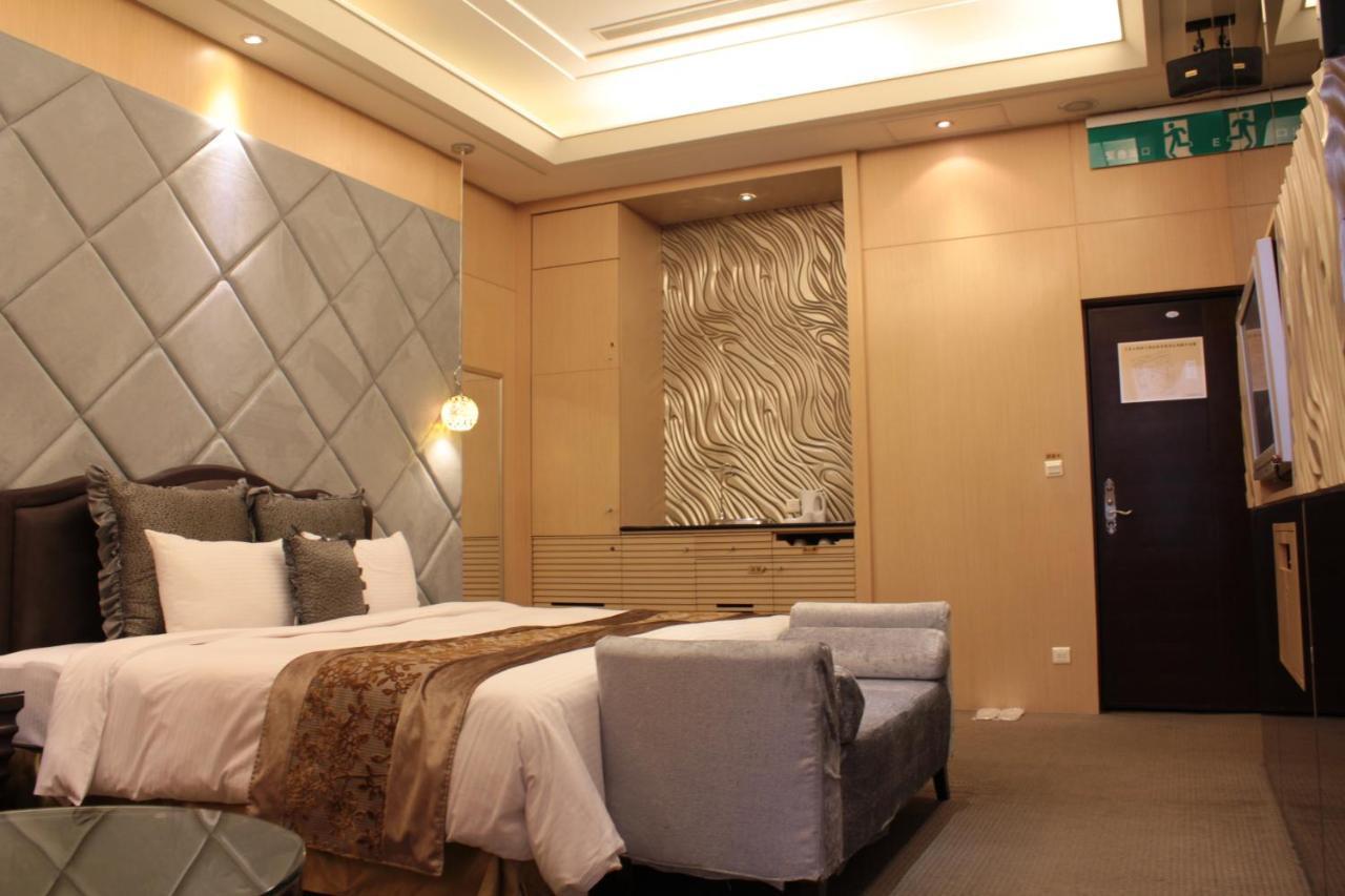 Amain Boutique Motel - Tucheng 217 Εξωτερικό φωτογραφία