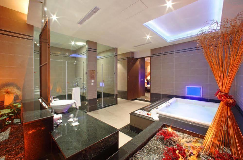 Amain Boutique Motel - Tucheng 217 Εξωτερικό φωτογραφία